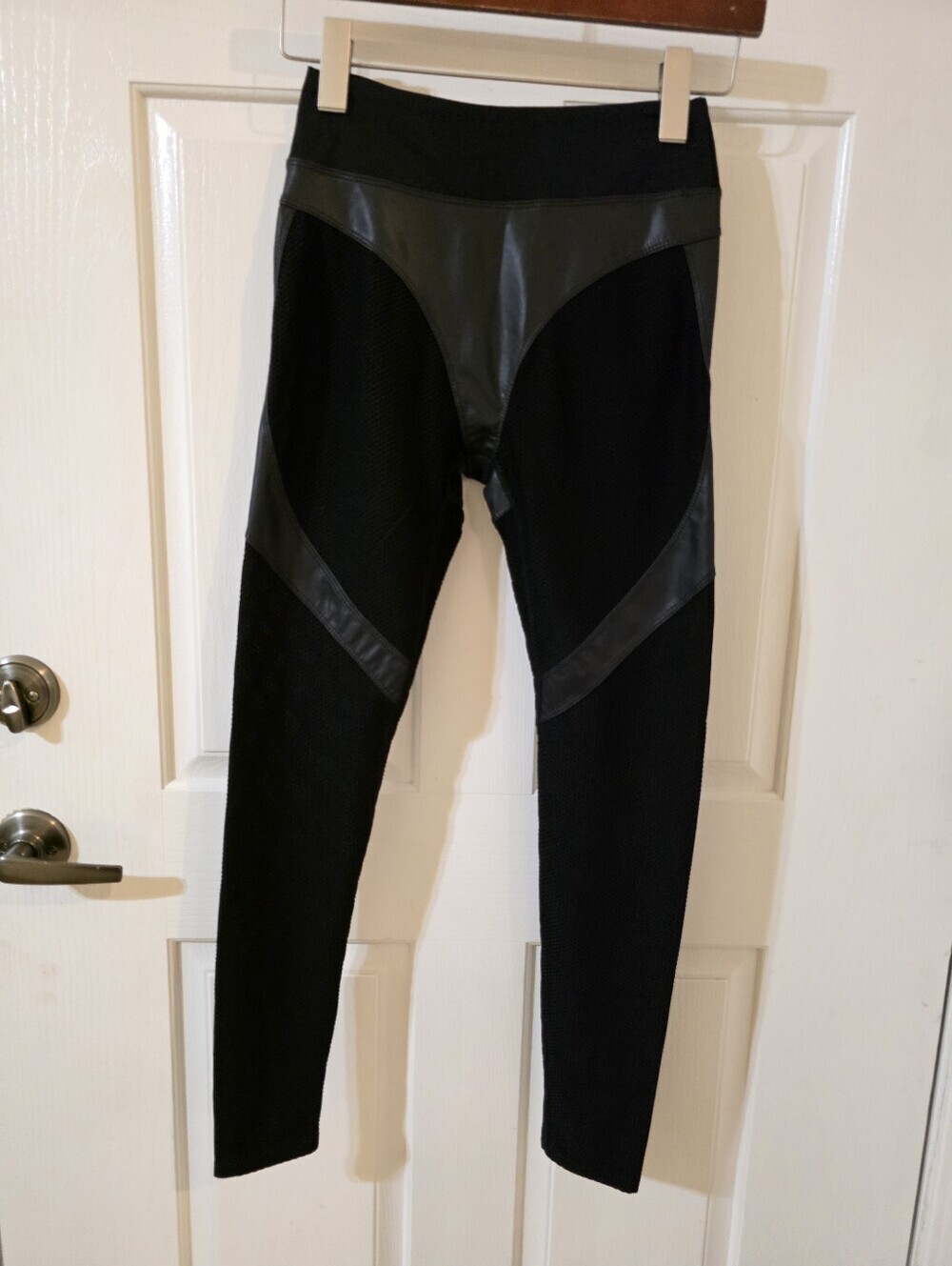 Zasuwa Black Faux Leather Paneled Leggings